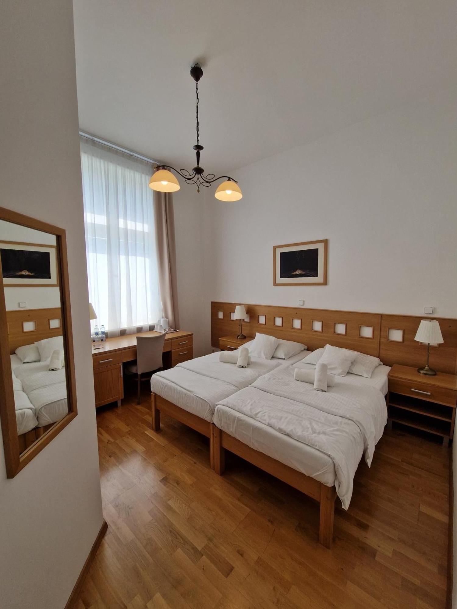 Hotel Pod Zelenym Dubem Bohumin Luaran gambar